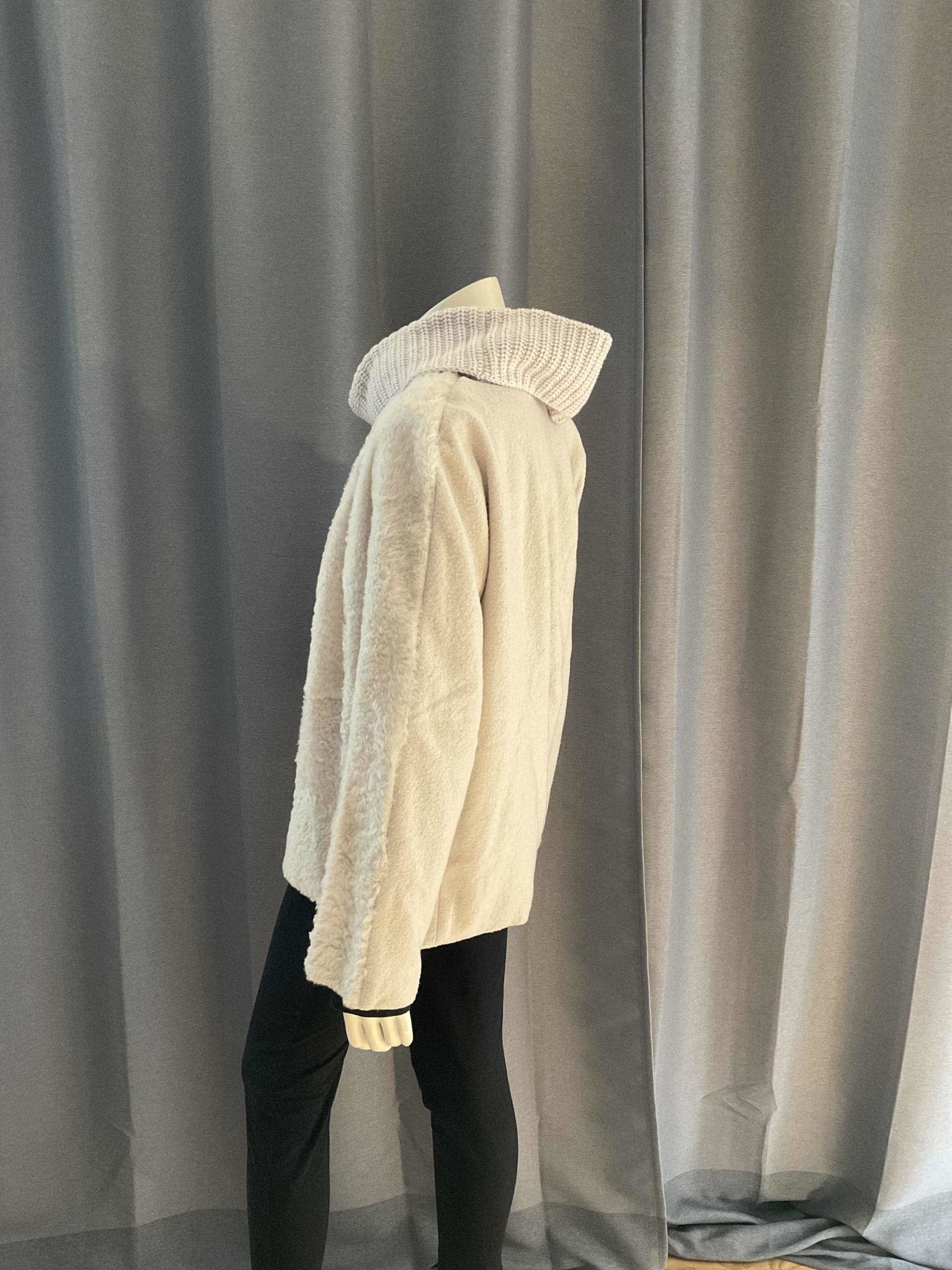 Manteau en mouton crème S/M