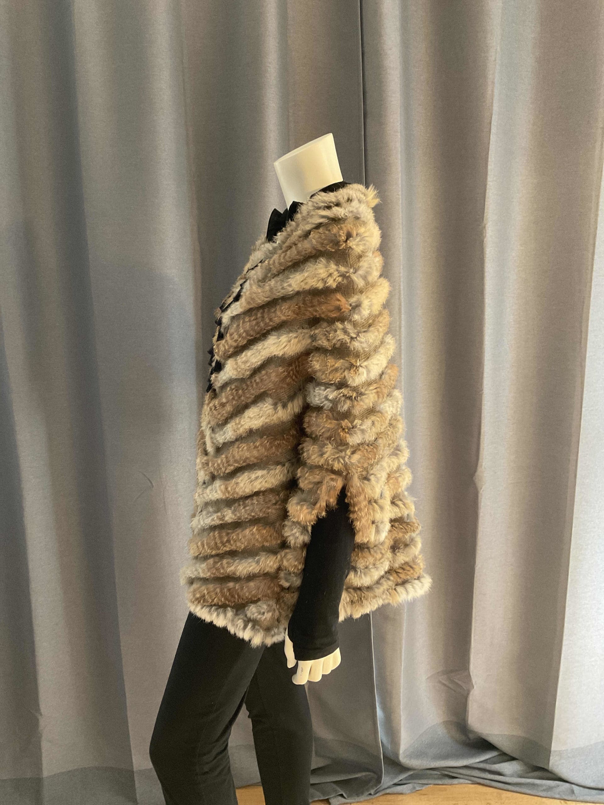 Poncho en fourrure lapin beige TU