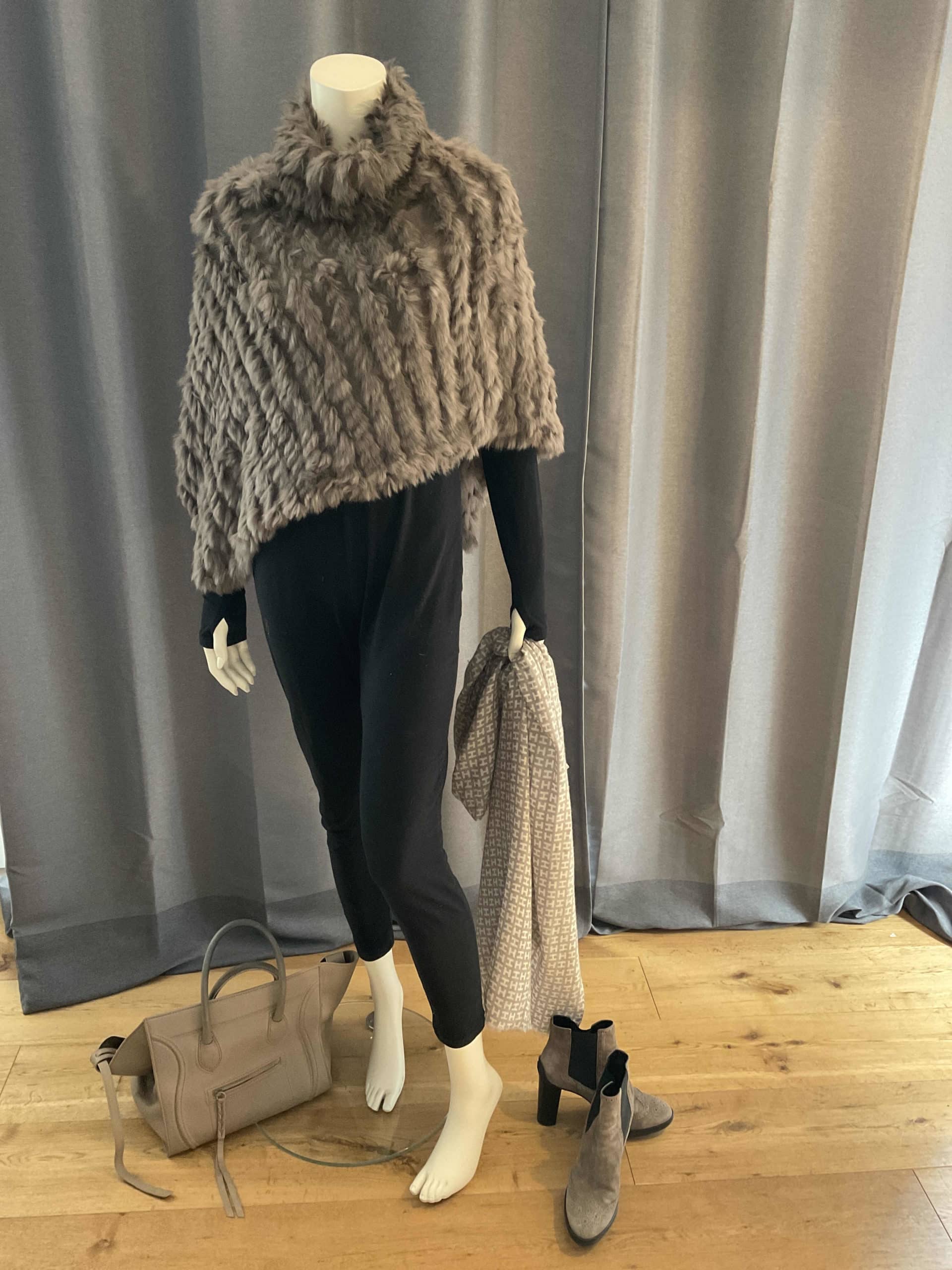 Poncho en lapin et laine taupe TU